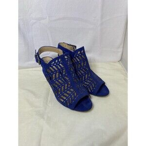 Vince Camuto Moody Blue Booties With Buckle Ankle Strap 8/38